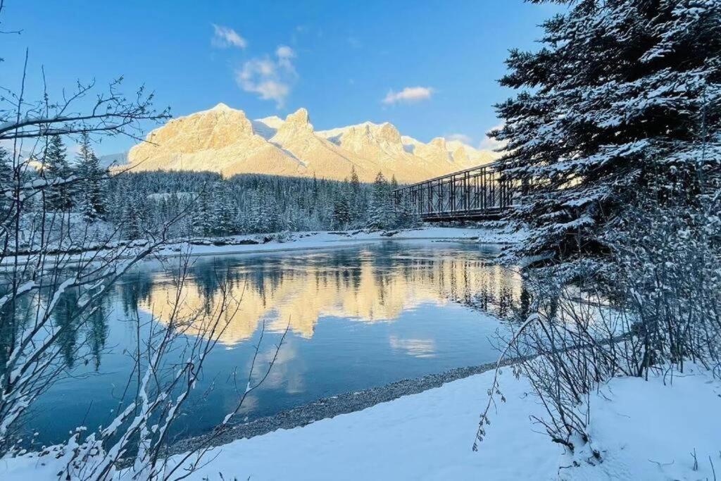 Unit #201 Cozy Mountain View 1Br In Dt Apartment Canmore Exterior photo